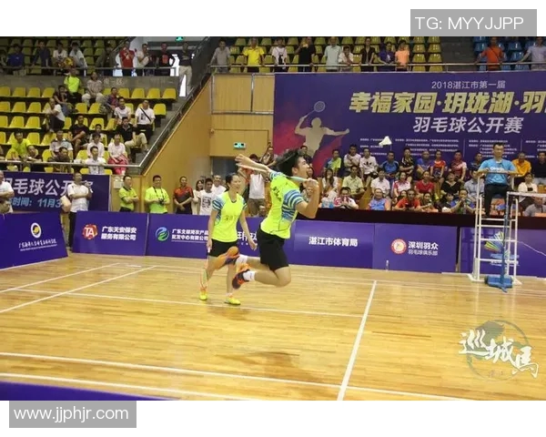 广州羽毛球队与重庆羽毛球队赛后复盘速度对比分析与战术探讨 广州羽毛球队与重庆羽毛球队赛后复盘速度对比分析与战术探讨