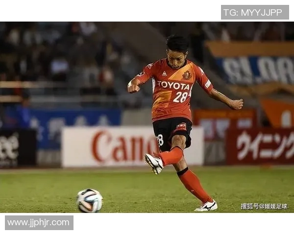 深圳排球队灵活性展现出色表现引发联赛热议与关注 深圳排球队灵活性展现出色表现引发联赛热议与关注