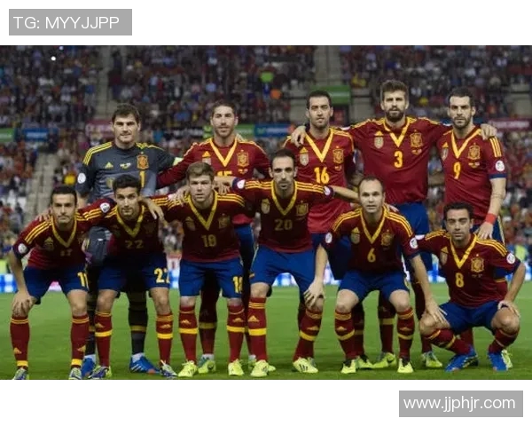 深圳足球队在耐力排行榜中荣登第三名引发热议 深圳足球队在耐力排行榜中荣登第三名引发热议