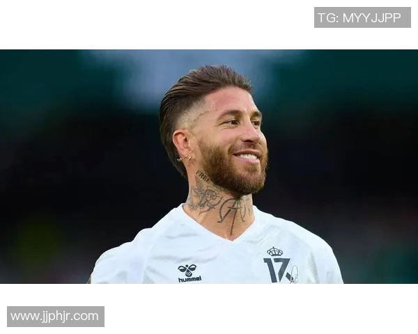 足球明星后卫的球衣号码揭秘及其背后的故事 足球明星后卫的球衣号码揭秘及其背后的故事